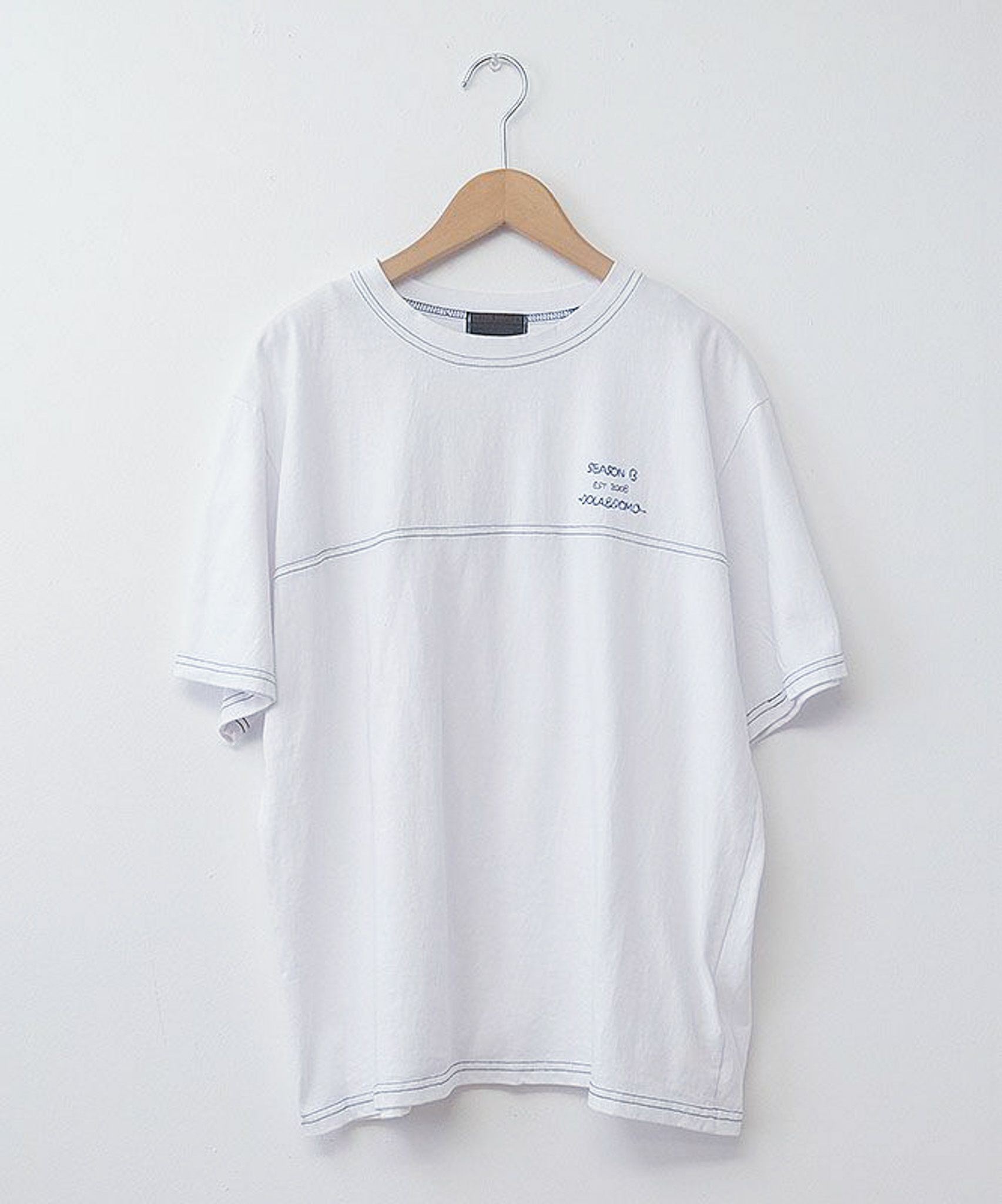 IN THE MARKET｜胸刺しゅうTシャツ [[C-2305]]