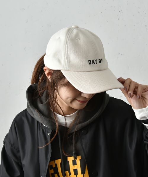 HUNTER 華々しい ボア ベースボールキャップ ホワイトウィロー