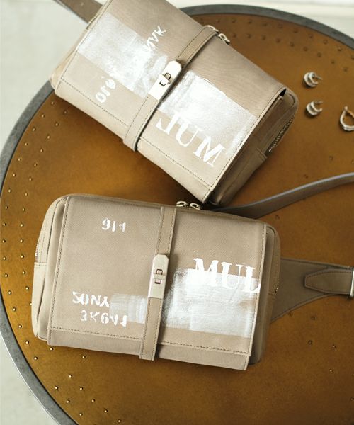 M.U.L｜ホワイトレザーヌバッグ加工ボディバッグ [[MUL013-223039]][F 