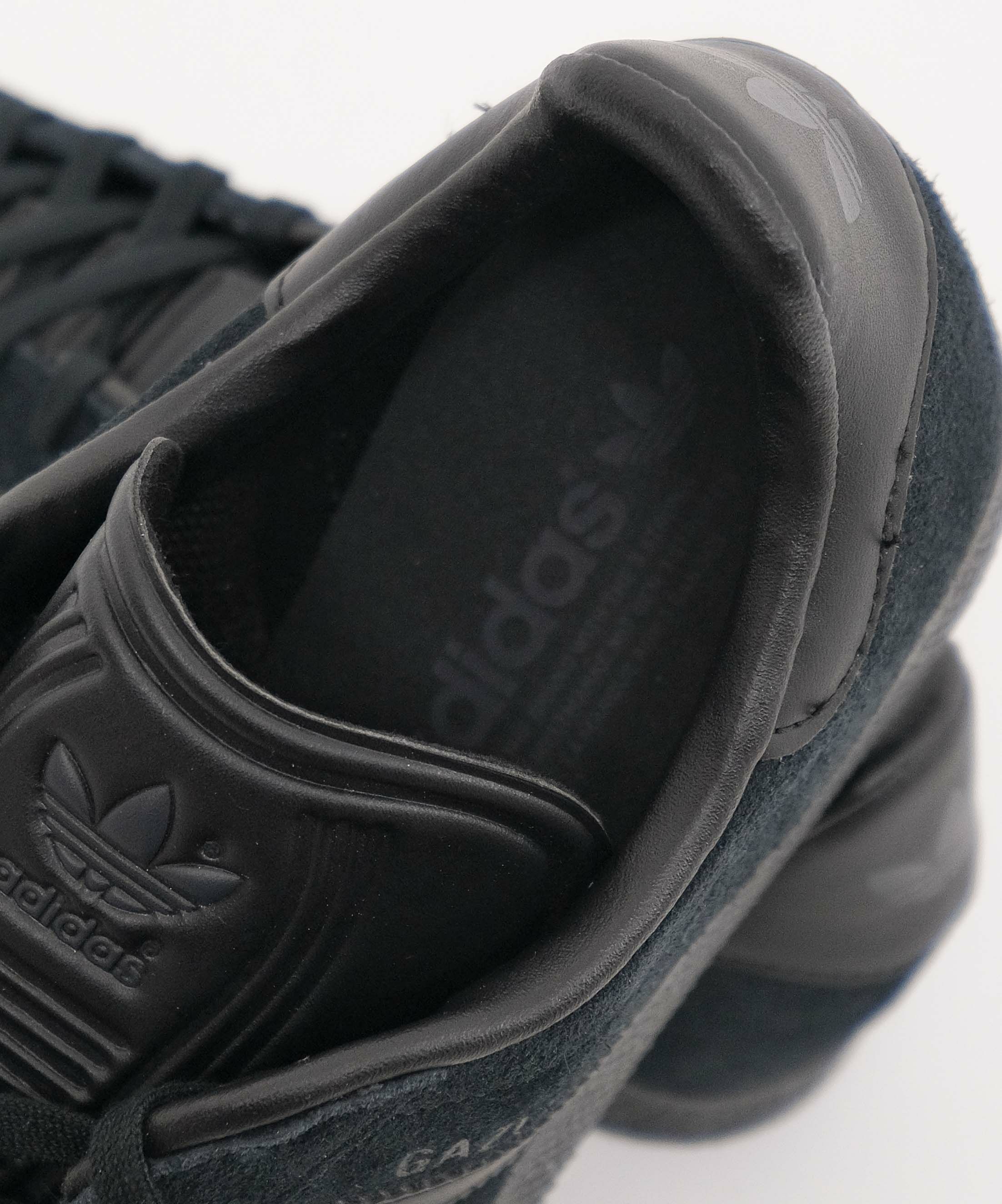 adidas｜GAZELLE (ガッツレー / ガゼル) [[EOZ88]][D]