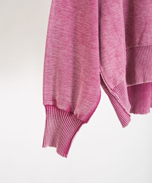 Hymn LIPA　ケミカルウォッシュクルーロゴPO　ピンク