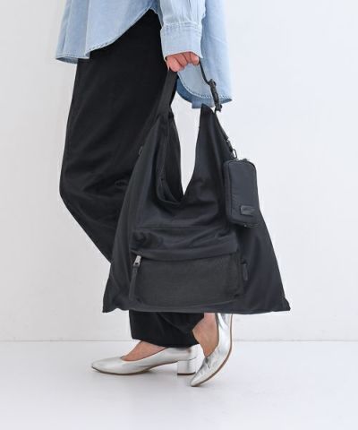 黒のしわ加工ショルダーバッグ Deep｜シワ加工ショルダーバック [[52235]][F] | ma28 ONLINE STORE
