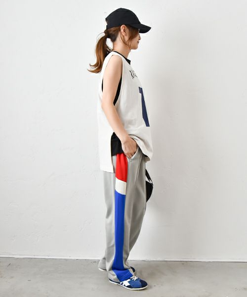 Gives a sense of fullment｜リメイクプリントノースリーブTee [[852361]][C]