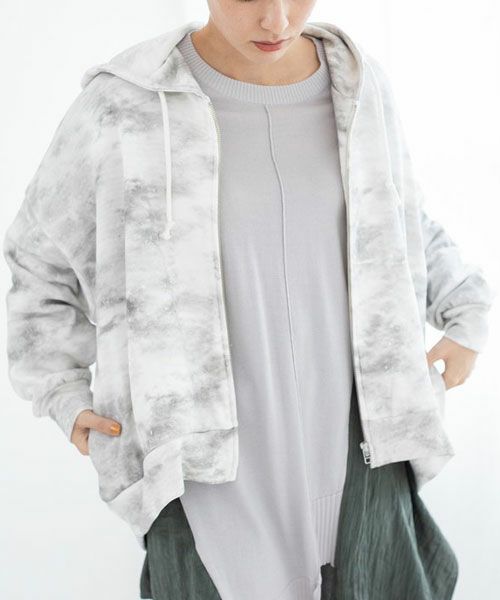 Osmosis｜裏毛バックツイストフードパーカー 