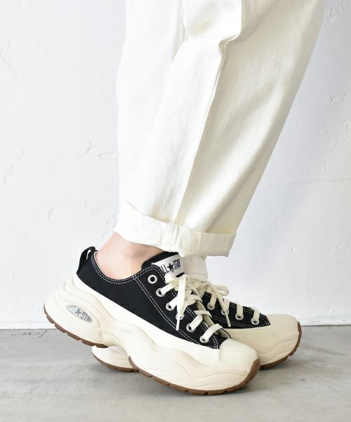 CONVERSE｜オールスター サージトレーナーOX [[31314821]][C]