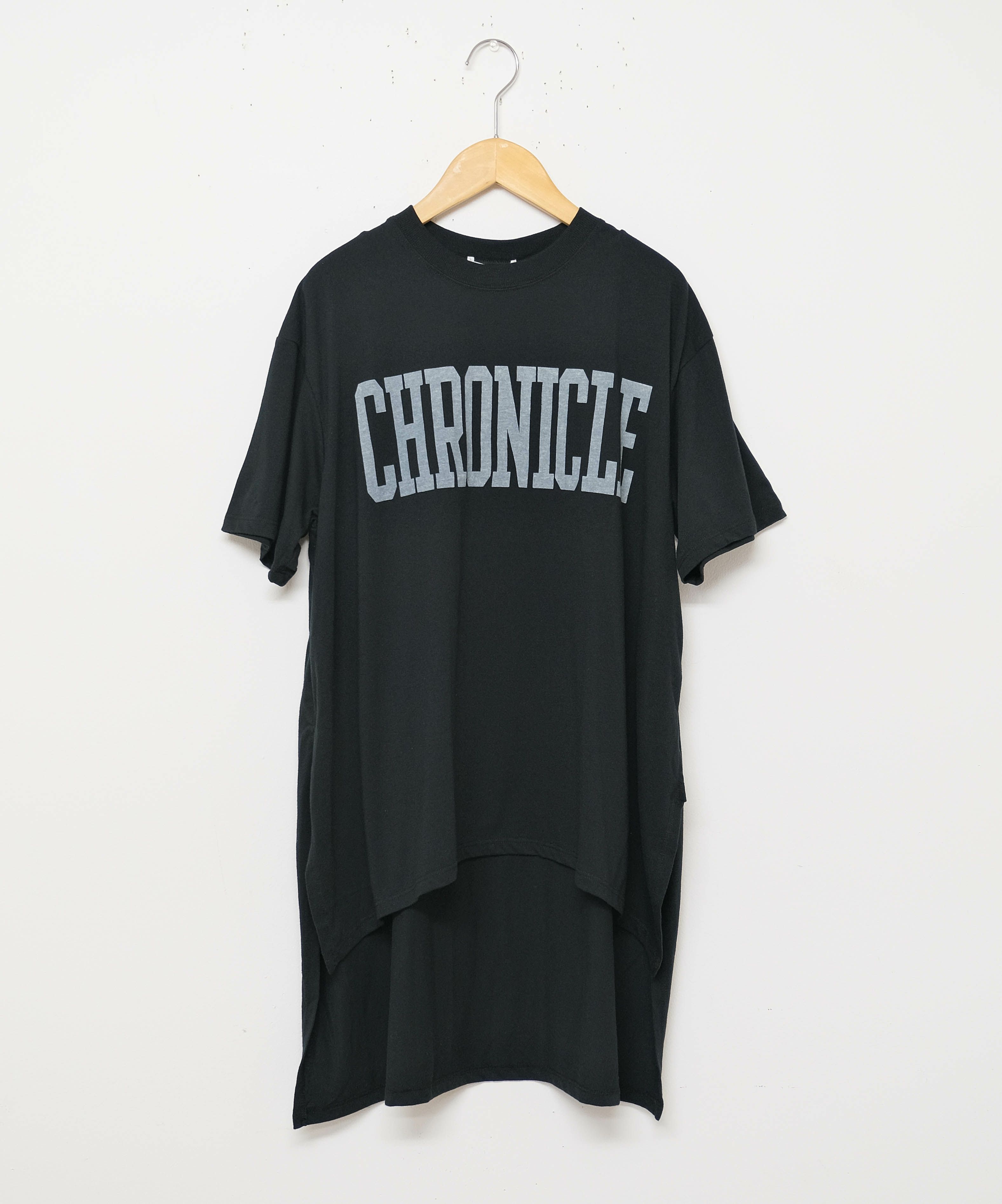 day standard｜"CHRONICLE" バックロングアシメTシャツ [[W3025212]][D]