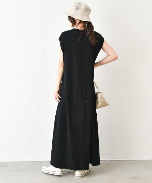 her.｜フロッキープリントノースリーブワンピース [[3252C-906]][C]