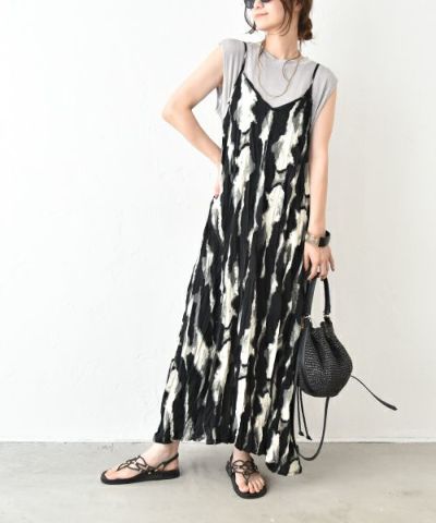 【新品】THE　DAY　ルーズフィットビックサイズカットオフスリーブ THE DAY｜ルーズフィットビックサイズカットオフスリーブTee