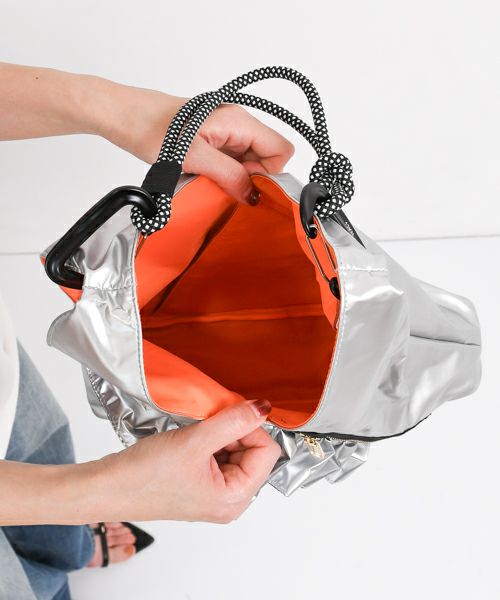 RISLEY トライアングルフリルバッグ ブラック/オレンジ RISLEY トライアングルフリルバッグ ブラック/オレンジ RISLEY