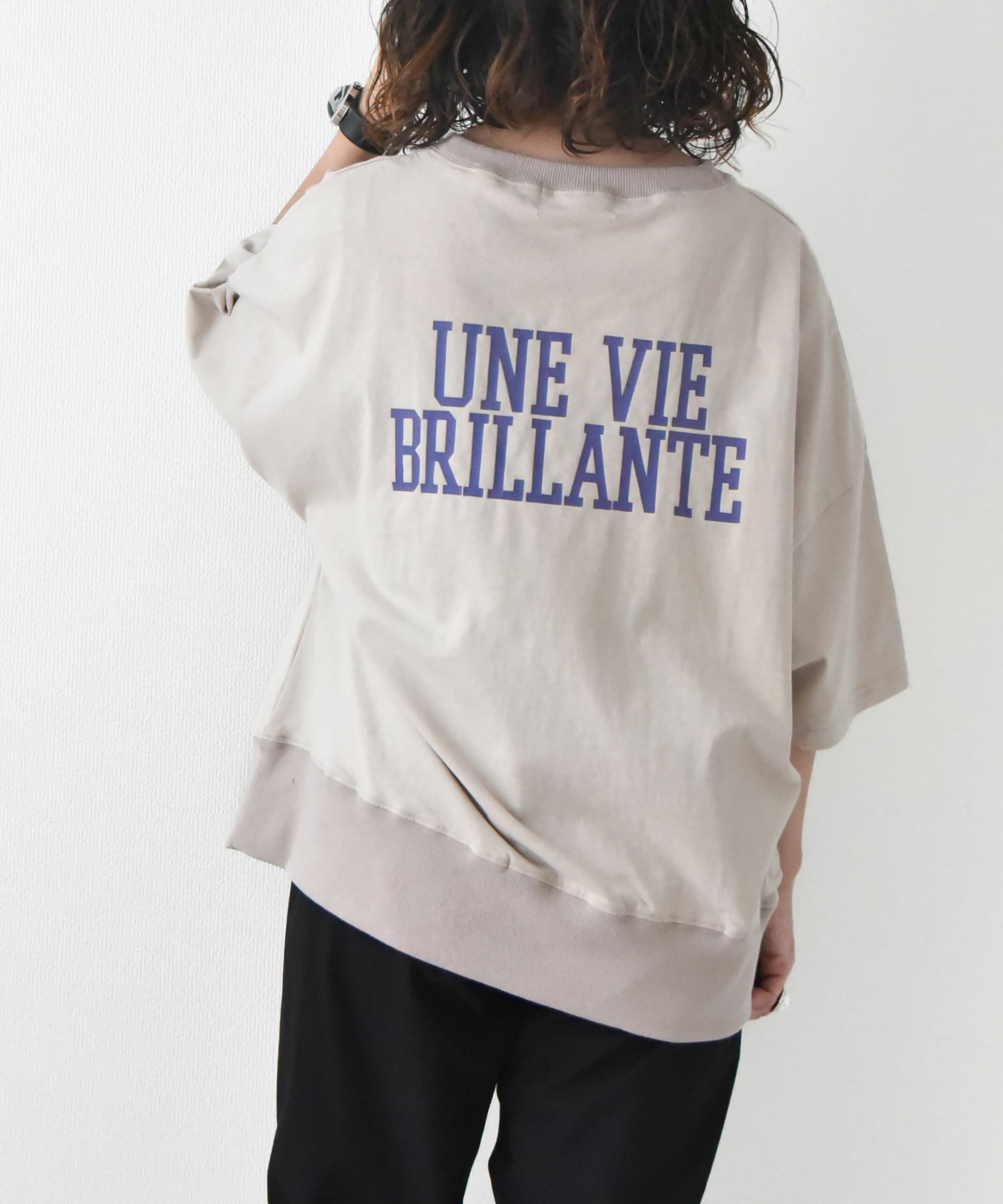 KAKELA&TRANQUIL｜裾リブカレッジロゴプリントクルー [[12505-245-10]]