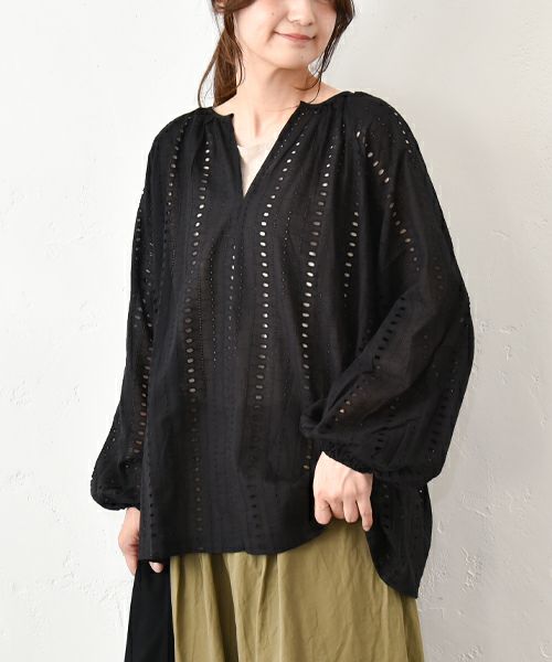 VENT BLANC｜レースキーネックプルオーバー [[RE-2055]][C]