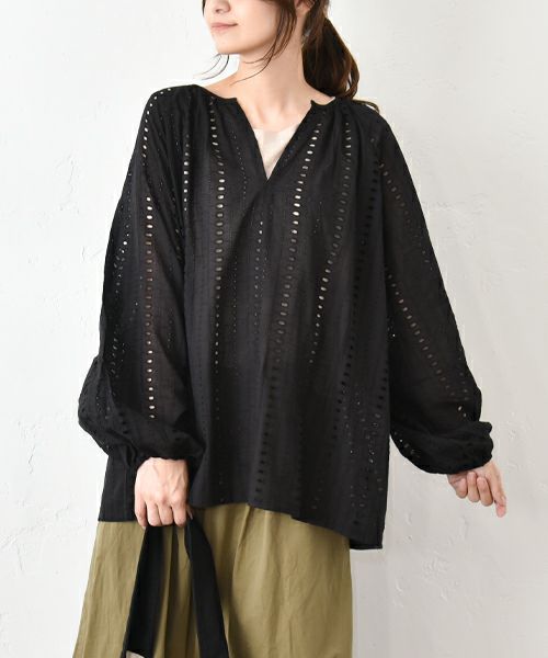 VENT BLANC｜レースキーネックプルオーバー [[RE-2055]][C]