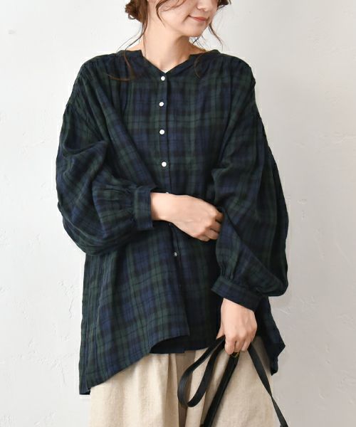 08Mab｜リネンVネックギャザーシャツ [[CF-825HF1244]][C]