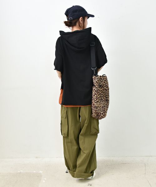 IN THE MARKET｜ロゴフーディープルオーバー [[C-2448]][C]