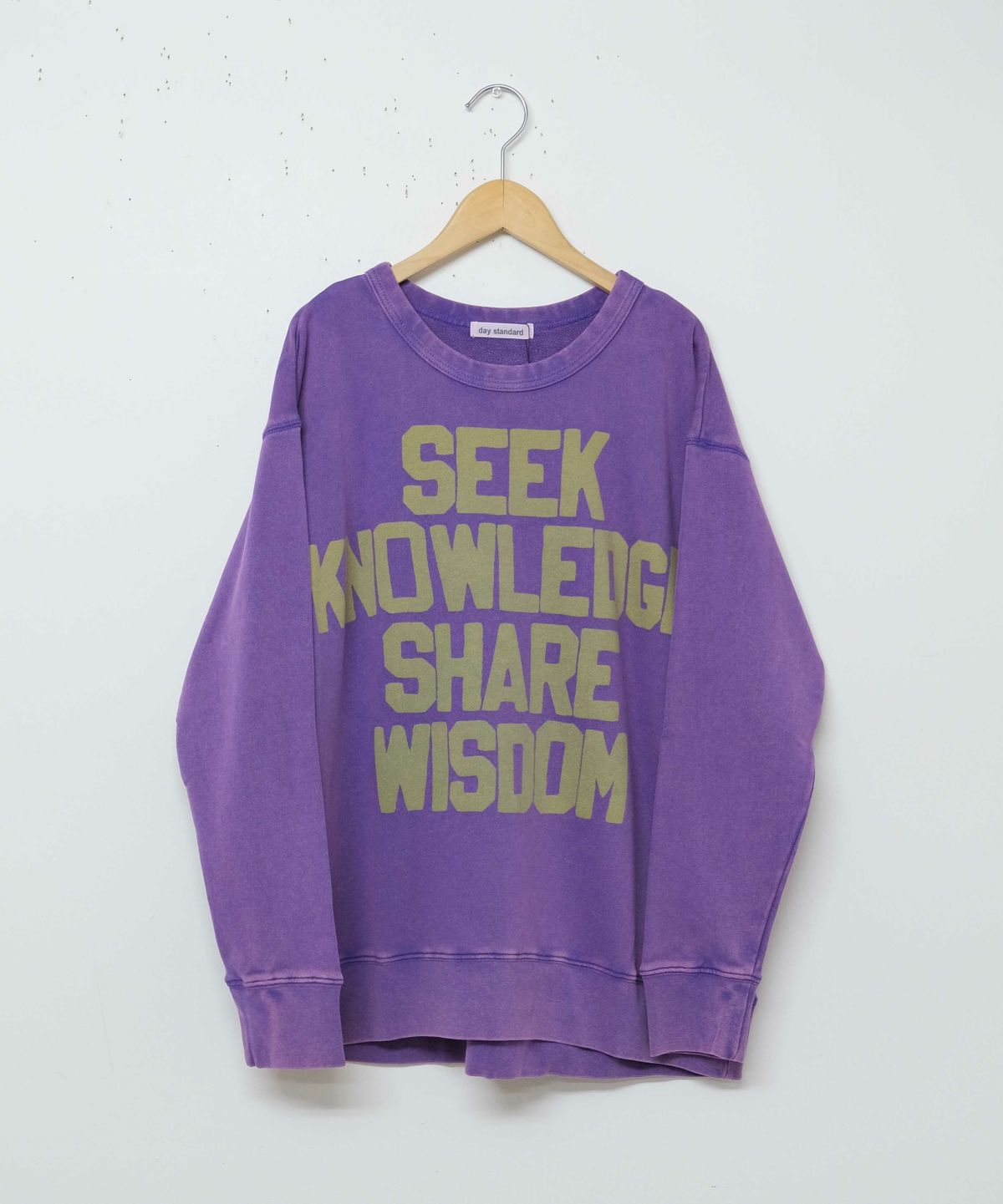 day standard｜ロゴワイドトレーナー [[M0425221]][D]