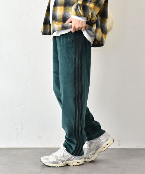 adidas｜アディカラー SST ベロア トラックパンツ [[WH134]][C]