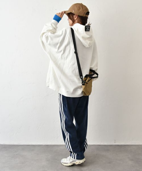 adidas｜アディカラー SST ベロア トラックパンツ [[WH134]][C]