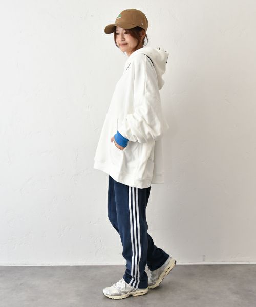 adidas｜アディカラー SST ベロア トラックパンツ [[WH134]][C]