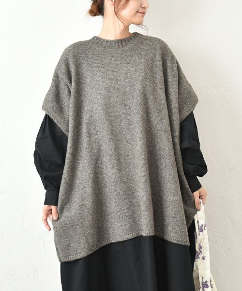 hagumu｜脇スリットポンチョベスト [[125698]][C]hagumu｜脇スリットポンチョベスト [[125698]][C]