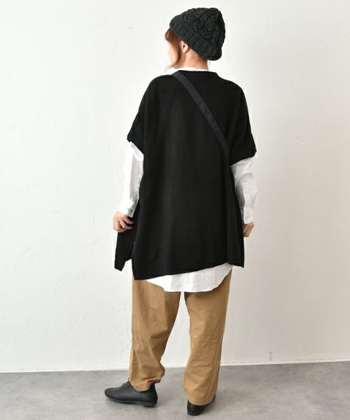 hagumu｜脇スリットポンチョベスト [[125698]][C]