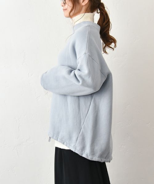 her.｜ふわもち裏毛ハイネックプルオーバー [[8255C-915]][C]