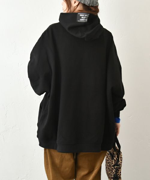 IN THE MARKET｜ワッペン付オーバースウェットパーカー [[C-2425]][C]