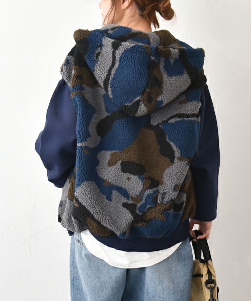 IN THE MARKET｜カモフラ柄ボアベスト [[C-2517]][C]