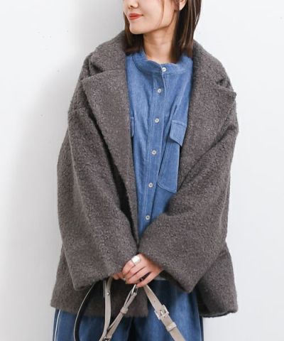 まみい / hagumu ⿻ 【 新品 タグ付き 】 スタンドカラーコート y/m by 村岡美里（イムバイムラオカミサト）の「スタンドカラーコート