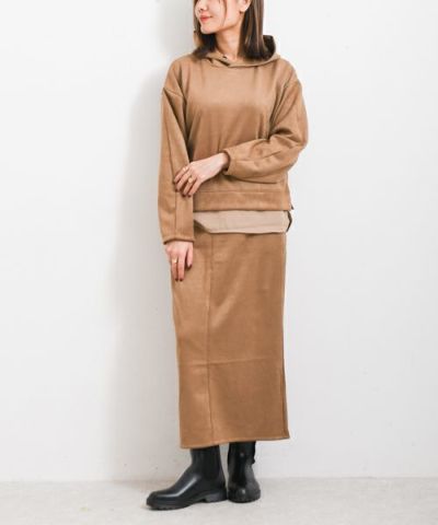 Hymn LIPA｜ダーツスリーブレイヤードフーディ―＋イージータイト